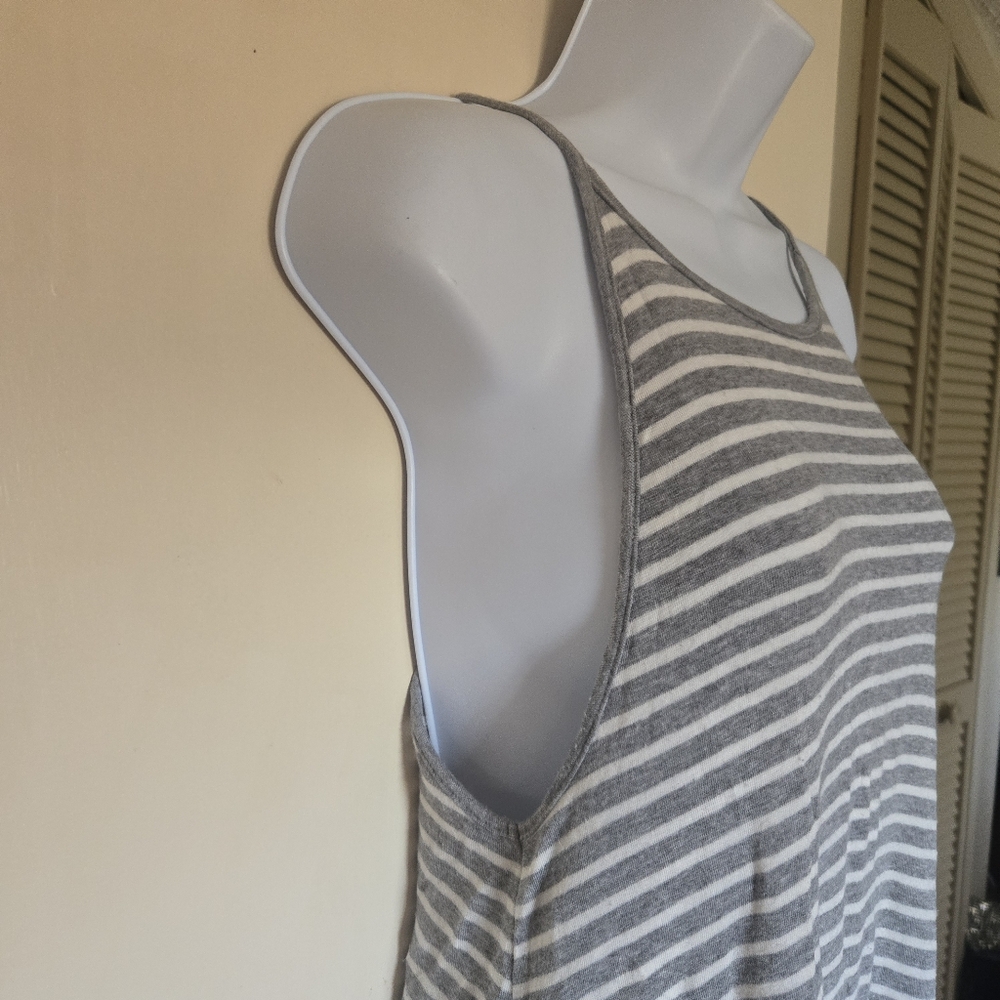 American Eagle- Soft & Sexy- Striped Gray and White Tank Top- Size Medium - Picture 2 of 9